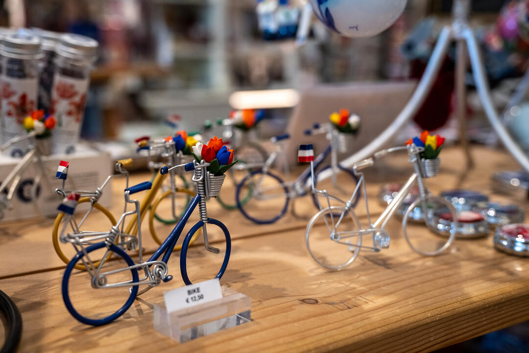 Deko-Fahrrder aus Draht - ein Souvenir aus Amsterdam